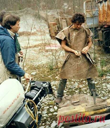 Актеры и персонажи фильмов времен эпохи видеокассет VHS . Тут забавно !!!