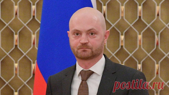 Военкор Коц высказался о происшествии с угрозами его жене. Военный корреспондент Александр Коц отказался комментировать ситуацию с попытками угроз его супруге в Москве, сообщает телеканал "360". "Простите, это моя семья, я не комментирую", — сказал он. Военкор отметил, ...
