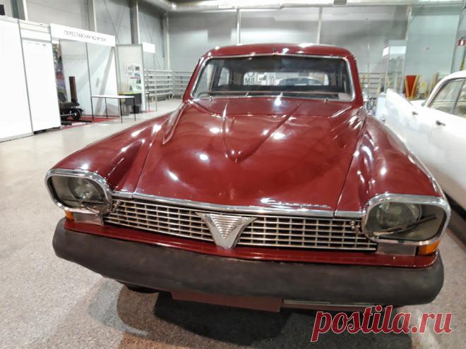 Студебекер Чемпион кастом 1951 в Сокольниках.