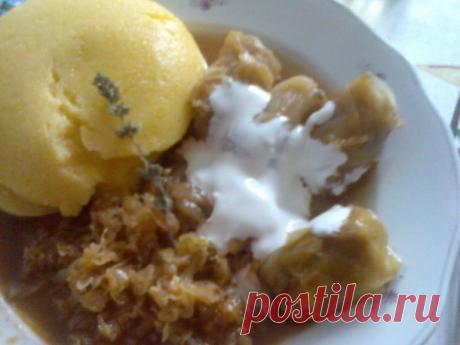 Sarmalute dobrogene in oala de lut