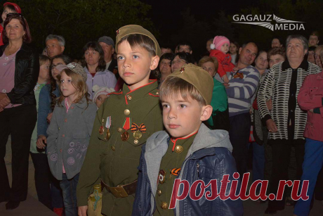 (фото) Жители Молдовы торжественно отметили 70-летие Победы | Actualitati.md