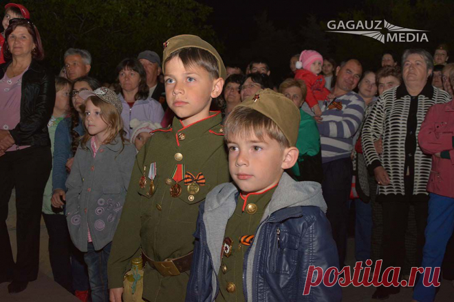 (фото) Жители Молдовы торжественно отметили 70-летие Победы | Actualitati.md