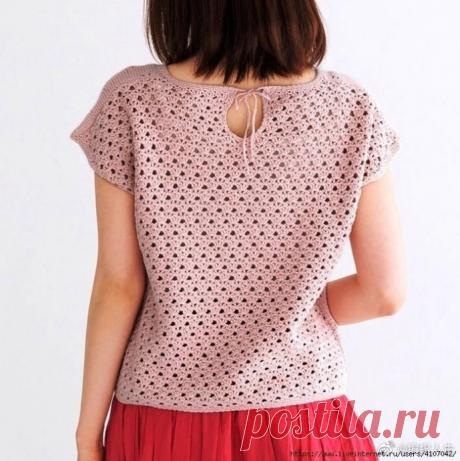 Топ в комбинированной технике: спицами и крючком