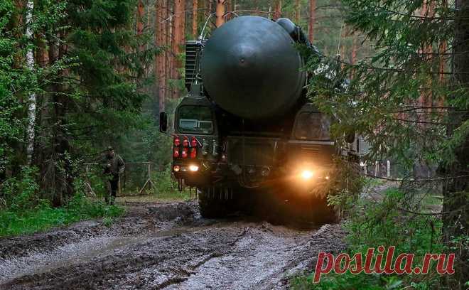 Кремль сообщил об отсутствии ограничений России из-за договора о ракетах. Отказ России от моратория на развертывание ракет средней и меньшей дальности (РСМД) означает, что Москва оставляет за собой право предпринимать соответствующие шаги при необходимости.