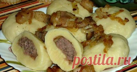 Украинские галушки с мясом. Какие же они вкусные Картофель – 400 граммов, Мука – 350 граммов, Крупа манная – 2 столовых ложки, Яйцо – 1 штука, Соль – по вкусу