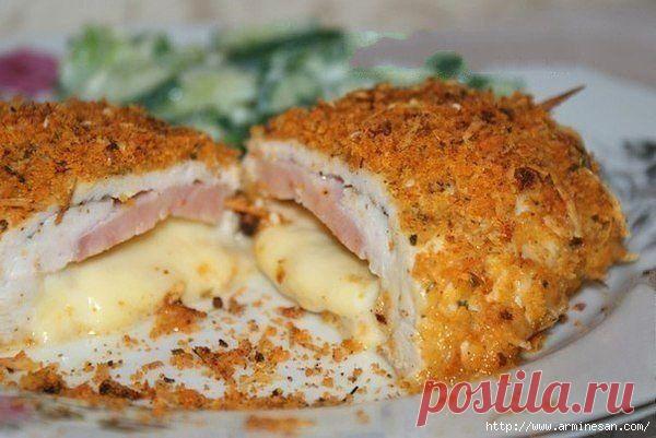 Шницель из куриной грудки "Кордон блю".