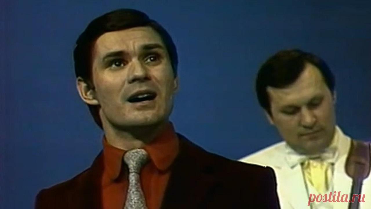 Искандер Биктагиров, Ильгиз Мазитов ансамбле - Ак каеннар шаулый болында
Искәндәр Биктаһиров, Илгиз Мәҗитов ансамбле - Ак каеннар шаулый болында
Илгиз Мәҗитов көе, Әхмәт Ерикәй сүзләре