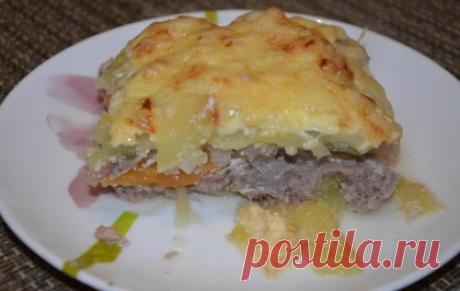 Запеканка из кабачков с фаршем и сыром и помидорами