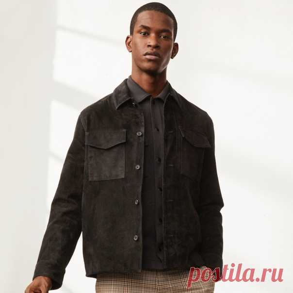 Встречайте наши актуальные мужские новинки! Стильные весенние куртки-рубашки, выполненные в природных тонах, уже в продаже в наших магазинах и онлайн. Выбирайте понравившиеся вам модели прямо сейчас. 💥 #HMMan