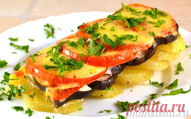 Картофель и баклажаны, запеченные в духовке