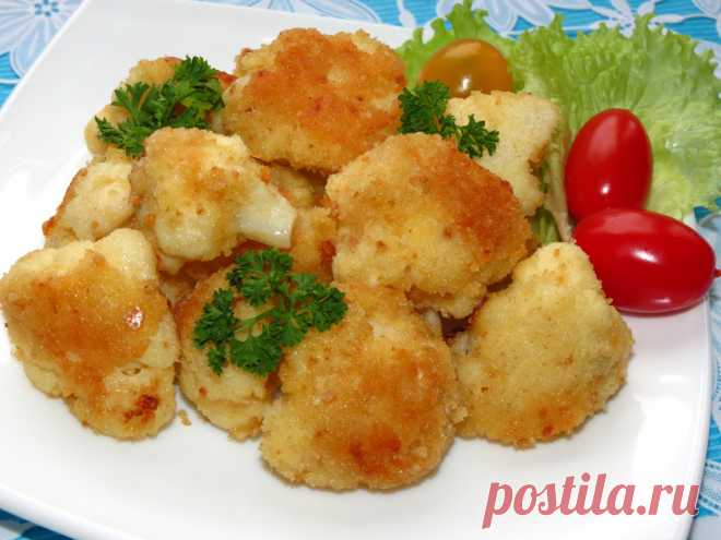 Как вкусно приготовить цветную капусту? 10 рецептов Раньше о том, как вкусно приготовить цветную капусту, было известно только поварам богатых людей. Плотные кремовые соцветия были настоящим деликатесом, о вкусе которых простой народ мог только мечтать. Сейчас цветная капуста продаётся вместе с белокочанной повсеместно, имеет невысокую стоимость и пользуется большой популярностью. Всё это объясняется полезным составом овоща и вкусовыми качествами, которые порадуют взрослых...