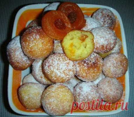 Творожные пончики с курагой