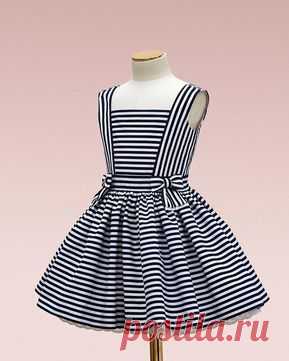 Cruise striped dress with organic textiles #bibiona #couture #springsummer #bibiona_cruise17