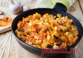 Овощное рагу с курицей Ингредиенты Куриное филе — 600 г. Картофель — 2-3 шт. Болгарский перец — 1 шт. Кабачки — 1 шт. Лук репчатый — 2 шт. Морковь — 2 шт. Помидоры — 2-3 шт. Капуста белокачанная — 500 г. Чеснок — 2-3 зубчика. Оливковое масло (можно заменить растительным) — для жарки. Аджика — 1 ст.л. Соль и […]