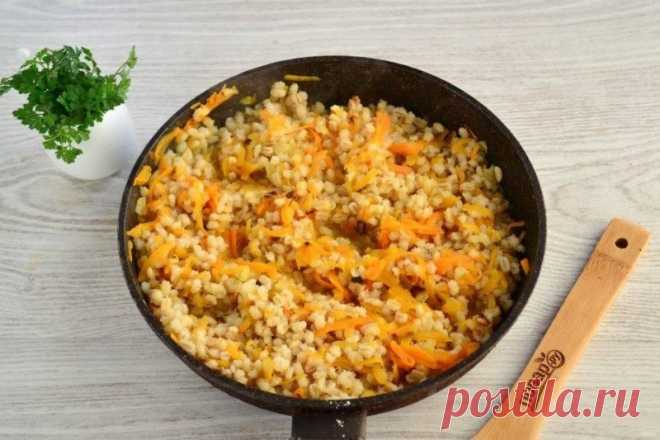 Каша из жареной перловки со вкусом ореха Как обычной перловой каше придать ореховый вкус, просто пожарив крупу.