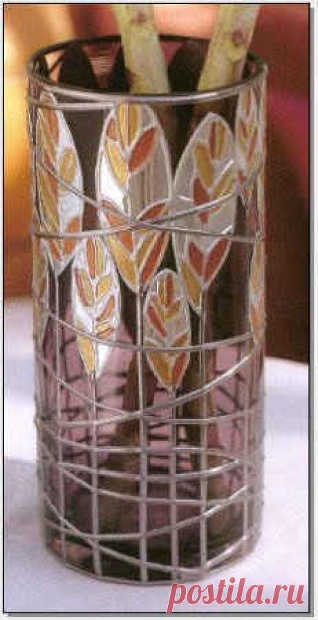 Мастер-класс росписи стекла. Ваза, украшенная металлом