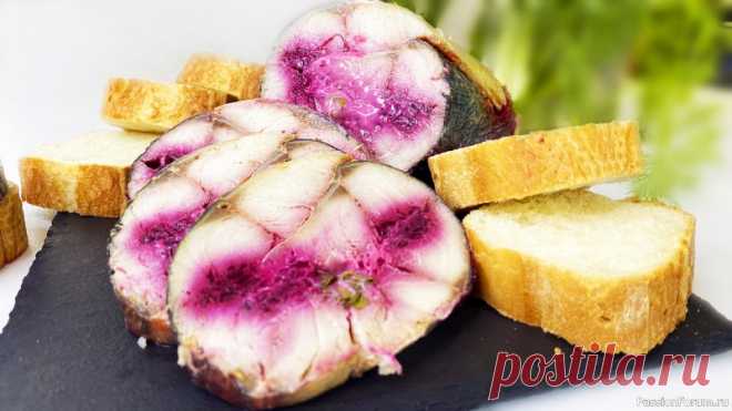 Королевская скумбрия! Рулет из скумбрии, который вы захотите готовить снова и снова У меня все выпрашивали этот рецепт, поэтому делюсь им с вами! Королевская скумбрия - потрясающий рулет из скумбрии, который вы захотите готовить снова и снова. Мне очень нравится подавать его с хлебом - это сытно и очень вкусно. Вы обязательно должны это попробовать!Ингредиенты: Скумбрия...