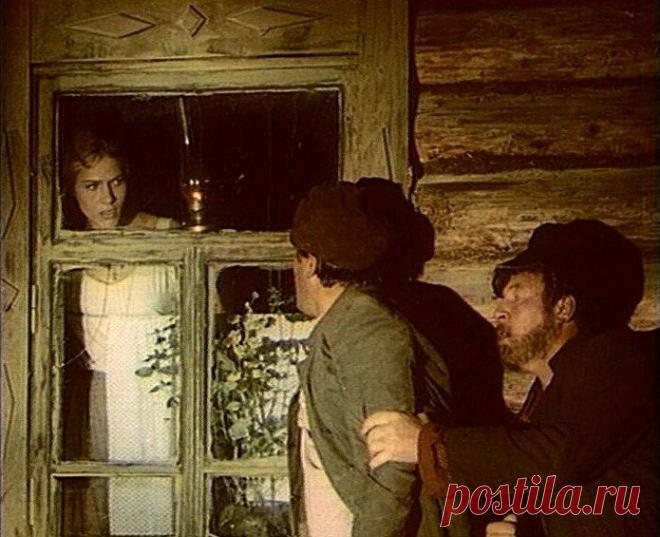 Тени исчезают в полдень (1971)