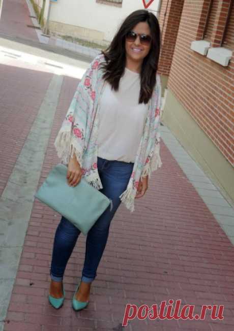 Блузки для женщин после 50 лет фото - как носить