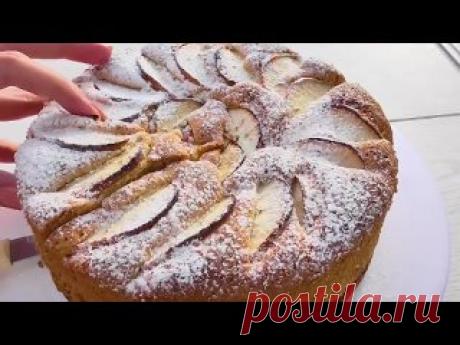 ЛУЧШАЯ ШАРЛОТКА С ЯБЛОКАМИ | Больше рецептов в группе Десертомания РЕЦЕПТ:Мука 150 гЯйца 3 штСахар 200 гВанильный сахар 1 пакетикРазрыхлитель 1 ч. л.Яблоки 4-5 шт2 ч.л корицы по желаниюЯблоки 4-5 штСахарная пудра по желаниюПергамент или сливочное масло для смазывания формыформа 20см ВЫПЕКАЕМ при t - 180гр - 40-55 мин в зависимости от вашей духовки!!!