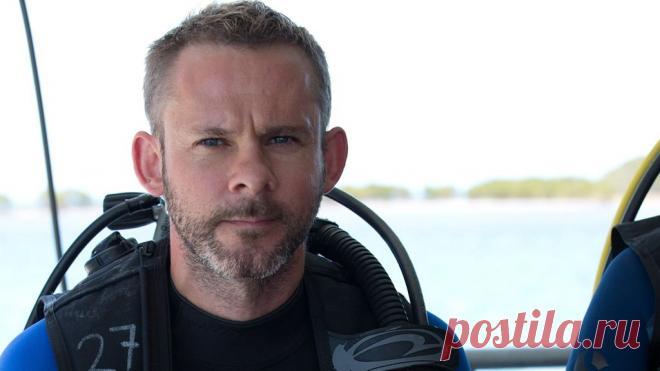 Доминик Монахэн, 8 декабря, 1976