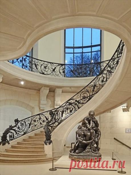 Очень красивые лестницы