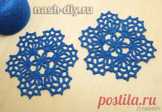 КРУГЛЫЙ АЖУРНЫЙ МОТИВ ВЯЗАНИЕ КРЮЧКОМ МАСТЕР КЛАСС,
описание: http://nash-diy.ru/vjazanie-dlja-doma/salfetki/634-kruglyj-azhurnyj-motiv-vjazanie-krjuchkom-master-klass.html