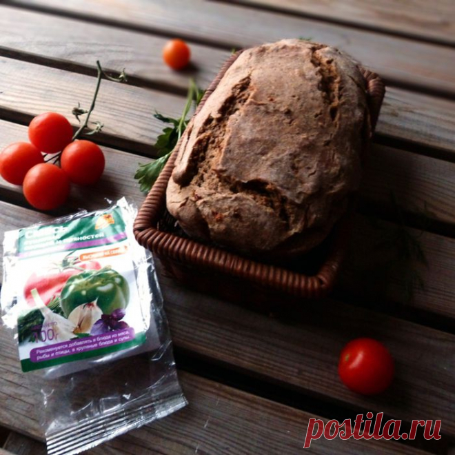 Печем из целонозерновой муки-хлеб с сушеными перцами и томатами