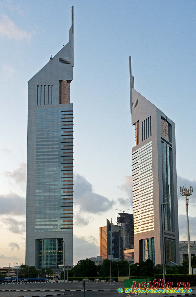 Dubai_skyscrapers_05.jpg (1600×2422)