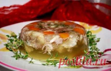 Холодец из свиных ножек / Простые рецепты