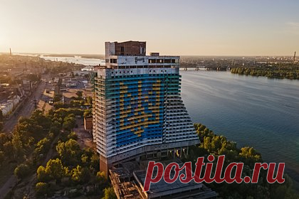 В украинском городе переименуют 80 связанных с Россией улиц и переулков. Власти украинского города Днепропетровска (на Украине с 2016 года город носит название Днепр) переименуют 80 улиц и переулков, названия которых связаны с Россией и СССР. Об изменении топонимов говорится в указе местного городского совета от 30 октября. В прошлом году в городе изменили названия 45 топонимов.
