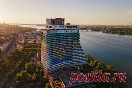 В украинском городе переименуют 80 связанных с Россией улиц и переулков. Власти украинского города Днепропетровска (на Украине с 2016 года город носит название Днепр) переименуют 80 улиц и переулков, названия которых связаны с Россией и СССР. Об изменении топонимов говорится в указе местного городского совета от 30 октября. В прошлом году в городе изменили названия 45 топонимов.