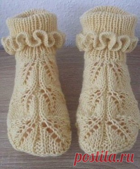 Ажурные тапочки спицами