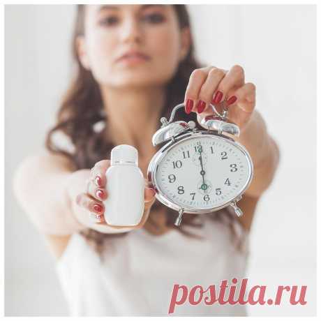 Когда пить витамины Сегодня многие принимают витамины по рекомендациям доктора, однако возникают вопросы: в какое время дня их лучше пить? Ответим на эти вопросы.