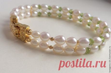 Купить Колье из жемчуга и хризолита ЛАНДЫШИ - колье, натуральный жемчуг, хризолит, позолота по латуни