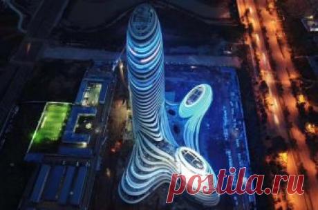 Китайский небоскреб в виде члена «эякулировал» в небо фейерверком В Китае возвели очередной небоскреб. Событие, казалось бы, заурядное, но при первом же взгляде на новое здание понимаешь, что оно получило о...