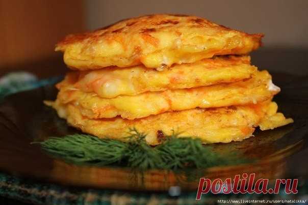 ​Морковные оладьи