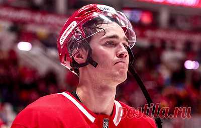 Мальцев рассказал, почему в матче с "Сибирью" не сделал хет-трик. Нападающий отдал передачу Никите Коростелеву, который установил окончательный результат