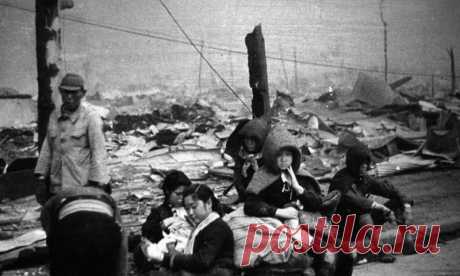 Атомный удар по Хиросиме и Нагасаки считается одним из самых разрушительных, в котором погибло сотни тысяч людей. Но на самом деле еще более масштабным по последствиям является предпринятое ВВС США в ночь на 10 марта 1945 года уничтожение столицы Японии