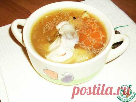 Идеальный куриный бульон
https://www.povarenok.ru/recipes/show/135830/
—-------------------------------------------------------
"Что нового может быть в приготовлении куриного бульона?"-подумаете вы. Но оказывается, поговорка: "Век-живи, век-учись" - неспроста появилась в народе. Сейчас по ТВ очень много кулинарных передач. И вот в одной из них я увидела приготовление такого бульона. За мной дело не стало, воплотила в жизнь рецепт на своей кухне.
Бульон в таком варианте пол...