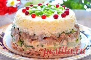 Подборка салатов со свежими ОГУРЧИКАМИ

1. Куриный салат с яйцами и грибами

Ингредиенты:
Показать полностью…