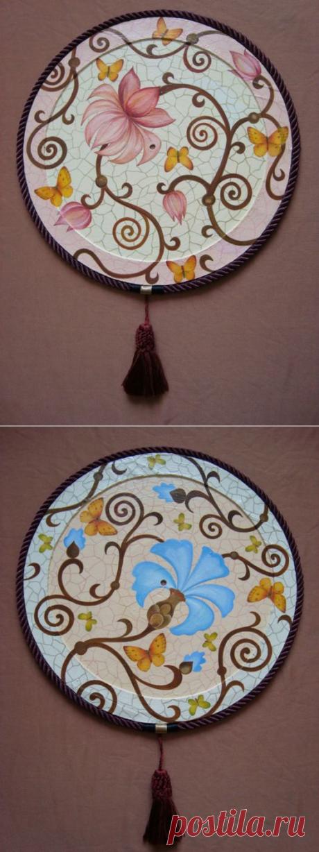 Псевдотарелки на виниле.