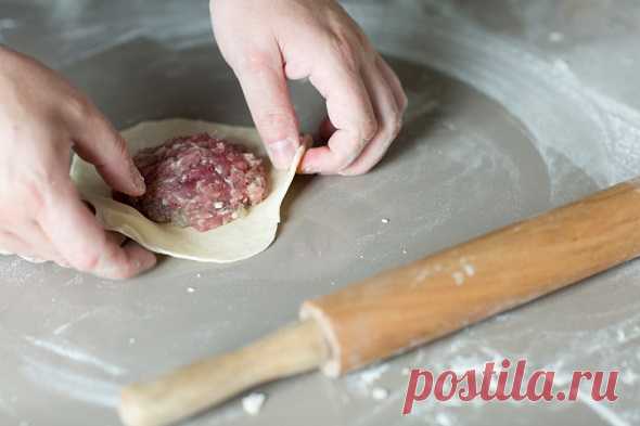 Рецепт домашних пельменей: подарок к 23 февраля | EverydayMe Russia