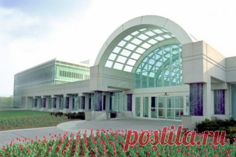 NBC: ЦРУ уволило сотрудницу, пожаловавшуюся на домогательства на работе. Представители спецслужбы заявили, что увольнение сотрудницы не связано с жалобой на домогательства.