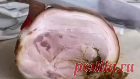 Нежная и сочная рулька