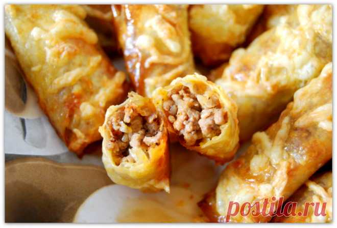 Хрустящая закуска с мясом и сыром.