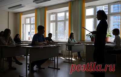 Минпросвещения создало инструкцию по действиям в конфликтах с участием учителей. За правами людей всегда должны быть объективные решения - это ключевая задача, отметил министр просвещения Сергей Кравцов
