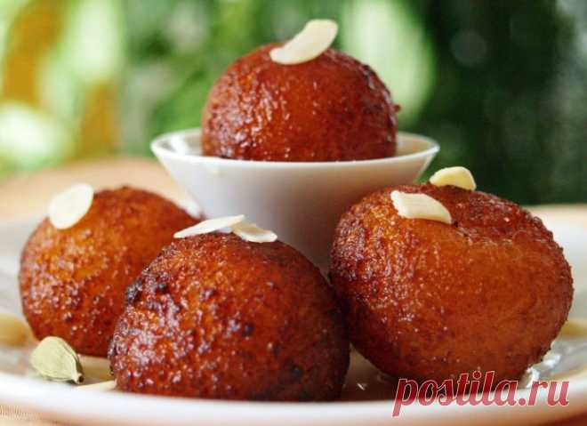 Вкуснейшие десерты в мире 
Есть ли на свете люди, которые не испытывают слабость к десертам? Думается, что таковых найти очень и очень сложно. В каждой стране существуют свои предпочтения среди сладких блюд. О некоторых из них…