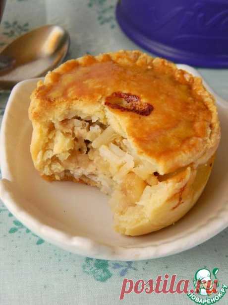 Мини пай с мясом и рисом.