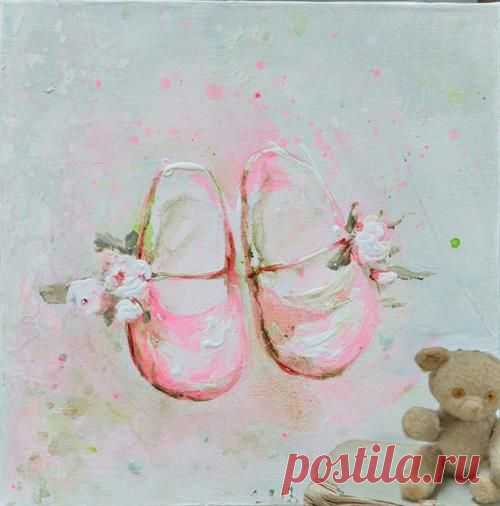 baby shoes 1 stlye 1 Laurence Amelie | Its painted.